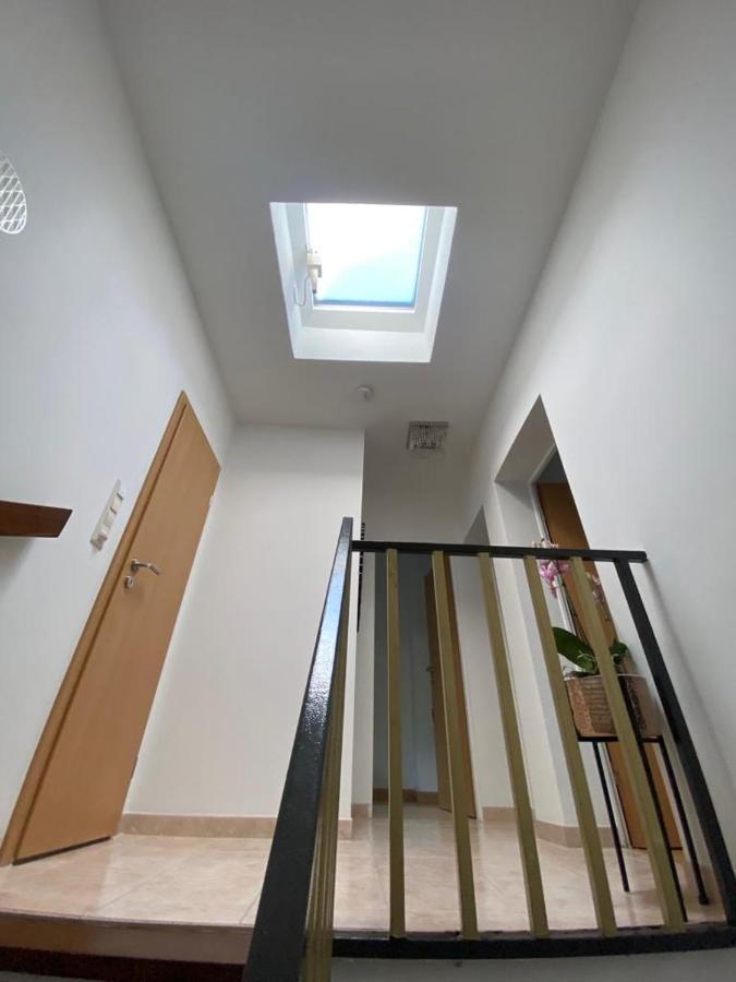 Schoenes Zimmer Im Charmanten Haus ベルリン エクステリア 写真